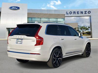 2023 Volvo XC90 — detail view