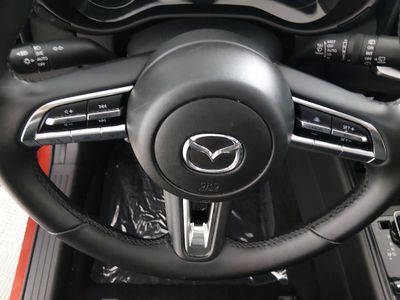 2025 Mazda CX-50 - Photo 12