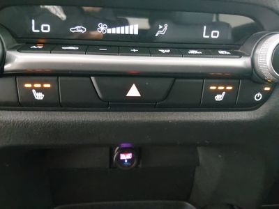 2025 Mazda CX-50 - Photo 18
