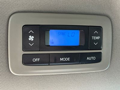 2015 Toyota Sienna - Photo 14
