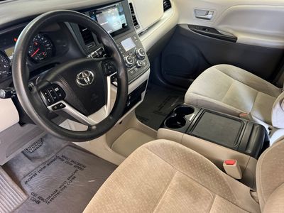 2015 Toyota Sienna - Photo 11