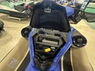 2025 Sea-Doo Wake Pro 230 - Photo 15