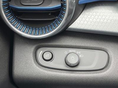 2026 Chevrolet Trax — photo 18 view