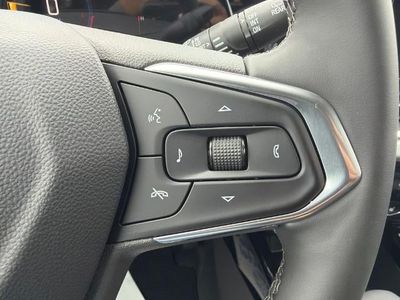 2026 Chevrolet Trax — photo 9 view