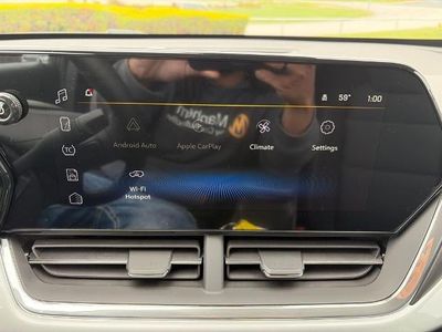 2026 Chevrolet Trax — photo 11 view