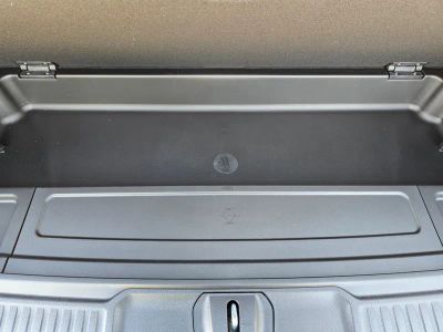 2026 Jeep Grand Wagoneer — photo 42 view