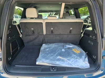 2026 Jeep Grand Wagoneer — photo 40 view
