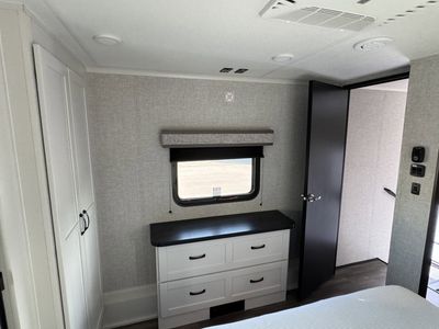 2026 Jayco Seismic - Photo 12