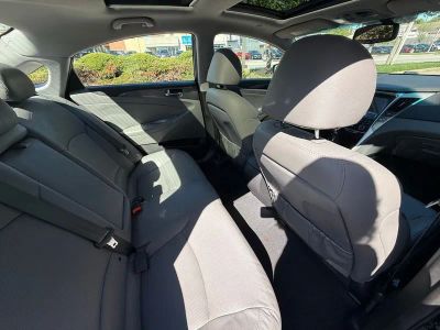2014 Hyundai Sonata Hybrid - Photo 37