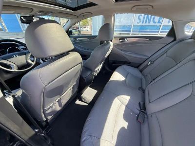 2014 Hyundai Sonata Hybrid - Photo 29