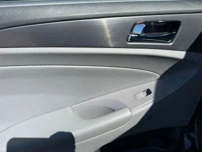 2014 Hyundai Sonata Hybrid - Photo 33
