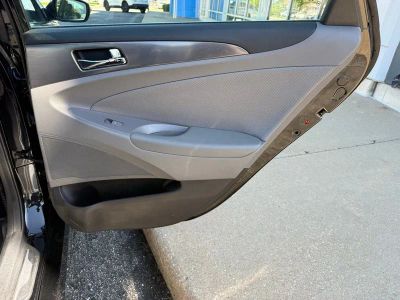 2014 Hyundai Sonata Hybrid - Photo 38