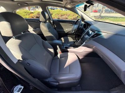 2014 Hyundai Sonata Hybrid - Photo 41