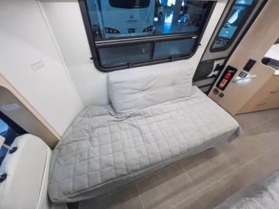 2023 Leisure Travel Vans WONDER — photo 9 view