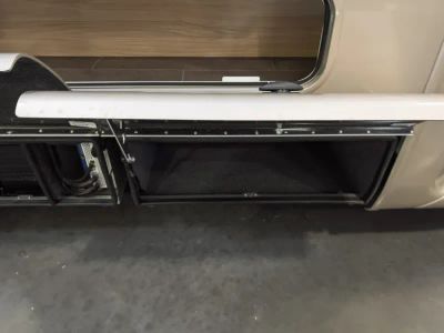 2023 Leisure Travel Vans WONDER — photo 21 view