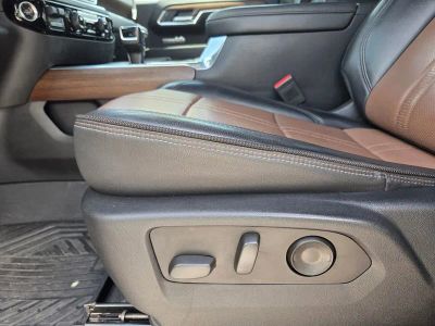 2023 Chevrolet Silverado 1500 — photo 13 view