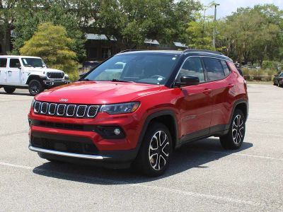 2023 Jeep Compass — detail view