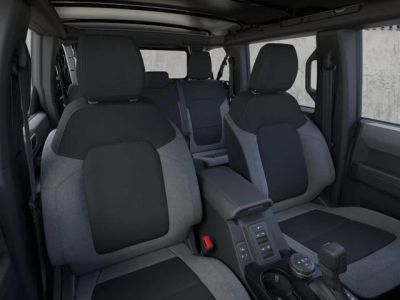 2026 Ford Bronco — photo 10 view