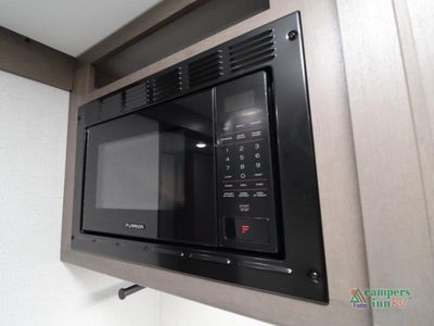 2026 Grand Design Transcend One - Photo 12