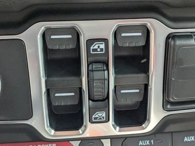 2026 Jeep Wrangler — photo 23 view