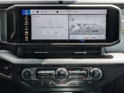 2026 Jeep Wrangler — photo 18 view