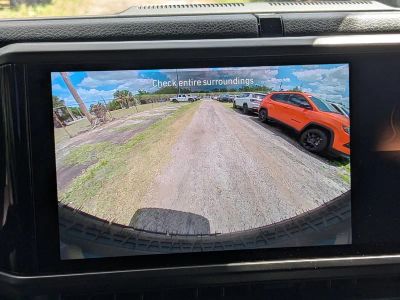 2026 Jeep Wrangler — photo 21 view