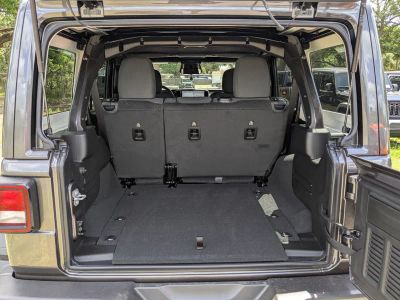 2026 Jeep Wrangler — photo 12 view