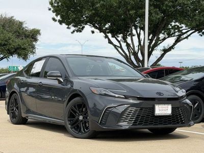 2026 Toyota Camry - Photo 2