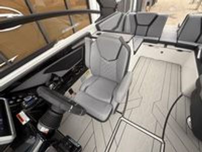 2026 Yamaha 255 XE - Photo 13