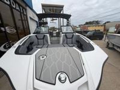 2026 Yamaha 255 XE - Photo 8