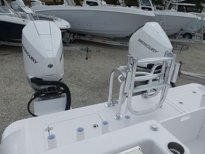 2026 Twin Vee 280 GFX2 - Photo 6