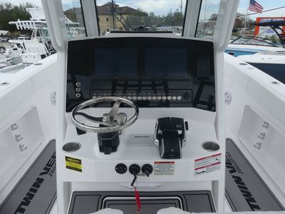 2026 Twin Vee 280 GFX2 - Photo 11