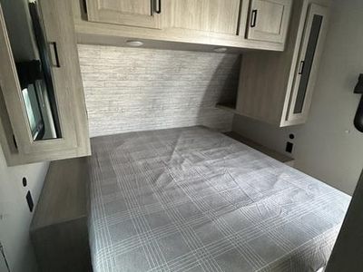 2025 Coachmen Catalina Legacy - Photo 11