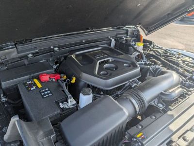 2025 Jeep Wrangler - Photo 10