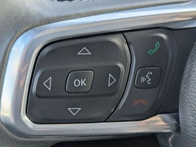 2025 Jeep Wrangler - Photo 16