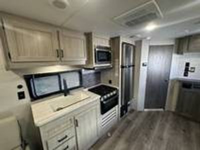 2024 Coachmen Coachmen Catalina - Photo 12