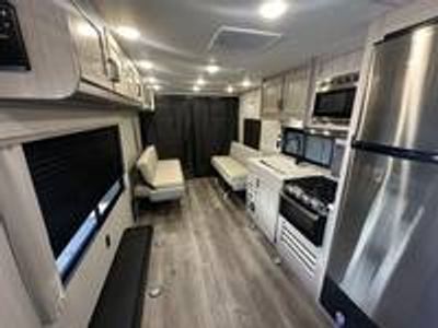2024 Coachmen Coachmen Catalina - Photo 9