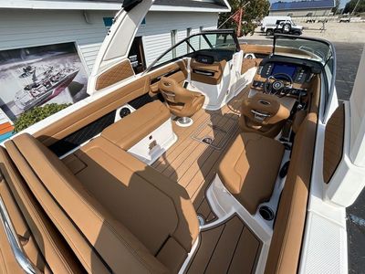 2025 Chaparral 267 SSX - Photo 14