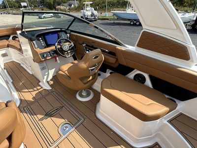 2025 Chaparral 267 SSX - Photo 19