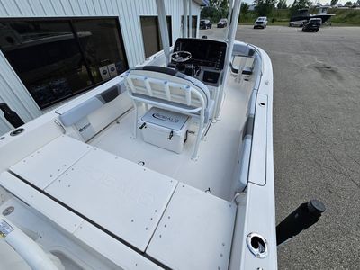 2026 Robalo R232 EX - Photo 6