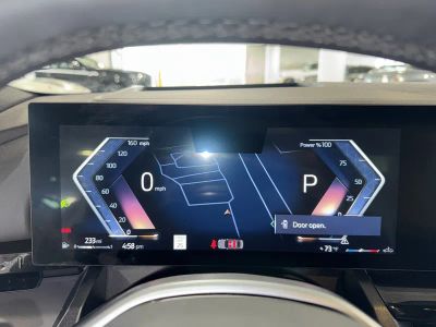 2025 BMW 5 Series — photo 24 view