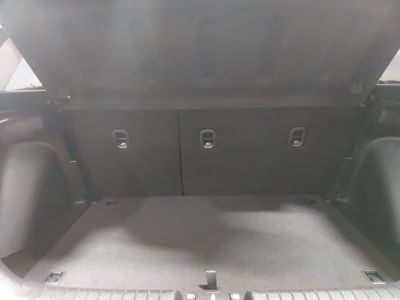 2025 Hyundai Venue - Photo 11