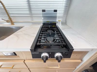 2027 Thor Motor Coach CHATEAU — photo 10 view