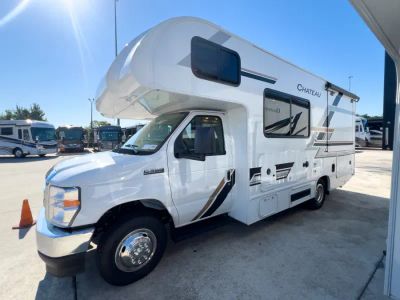 2027 Thor Motor Coach CHATEAU — photo 21 view