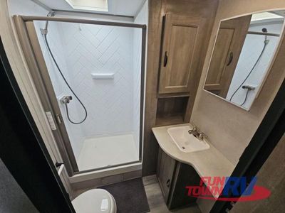 2020 Forest River RV Vibe - Photo 32