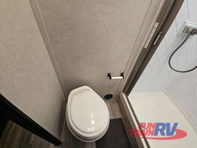 2020 Forest River RV Vibe - Photo 34