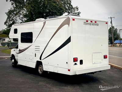 2019 Winnebago Minnie Winnie - Photo 3