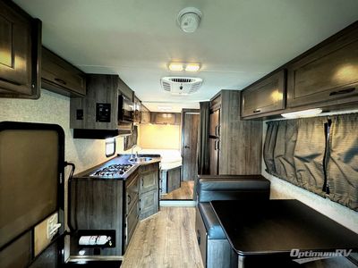 2019 Winnebago Minnie Winnie - Photo 5
