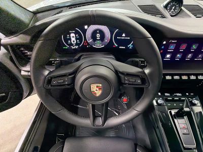 2025 Porsche 911 — photo 36 view
