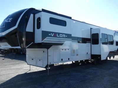 2026 Alliance RV Valor - Photo 2